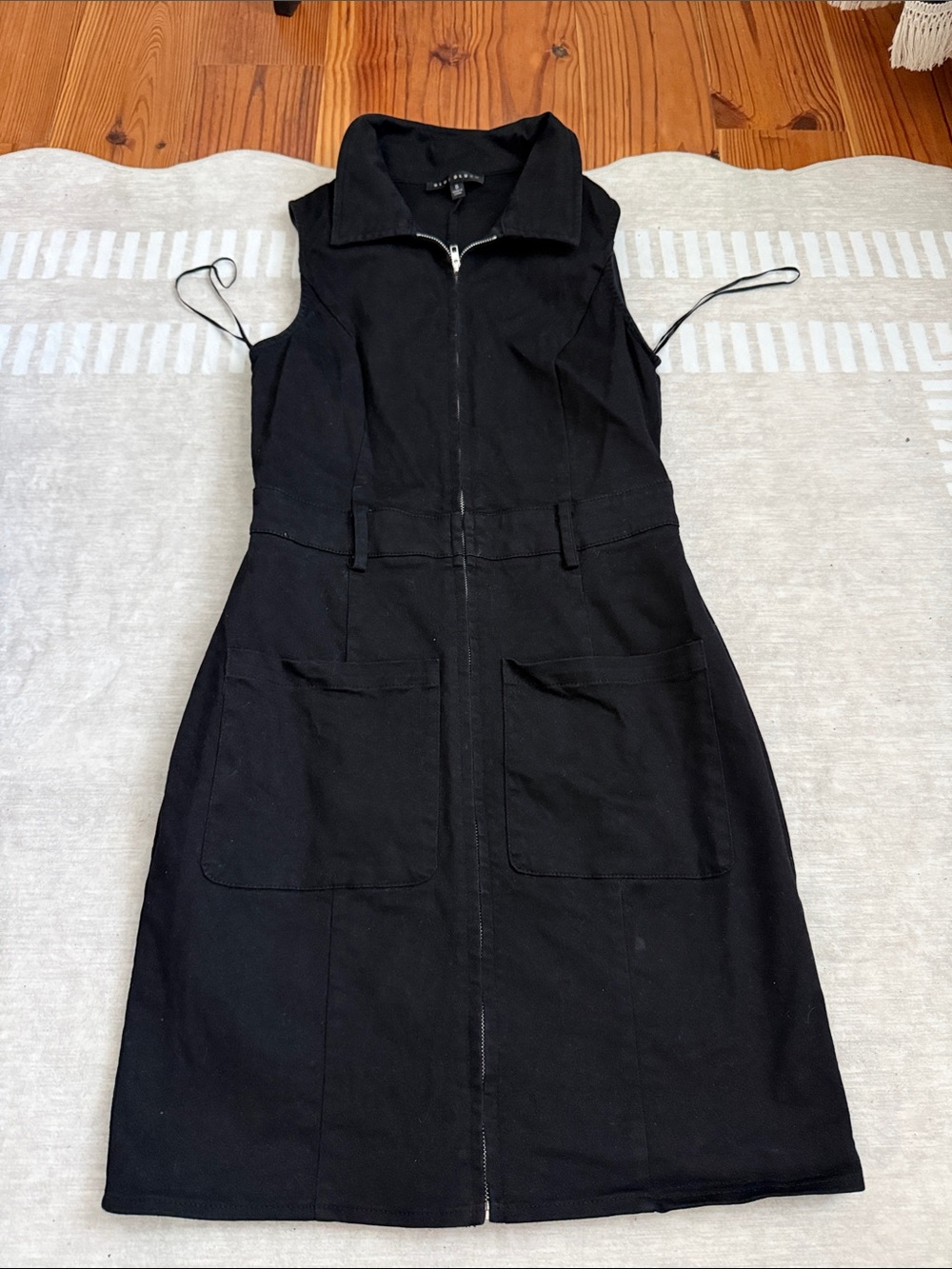 Blue Blush Black Sleeveless Zip-Front Dress